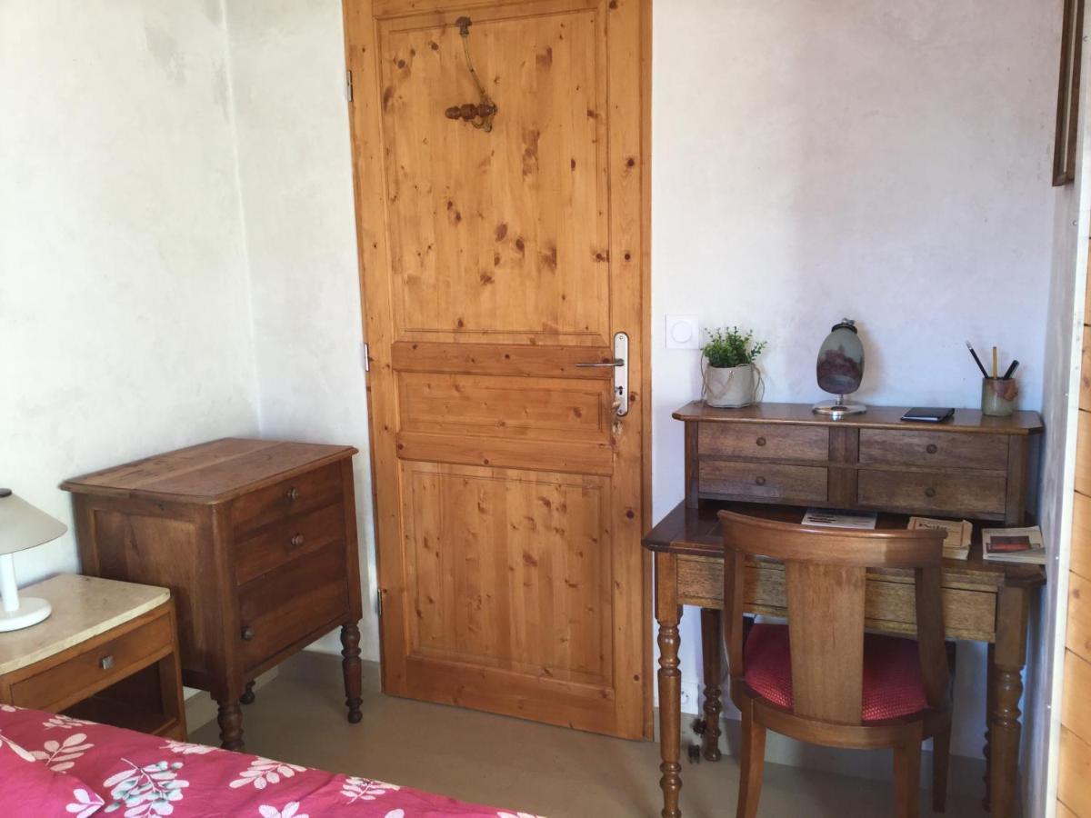 La Maison De Jean Les Adrets Bagian luar foto