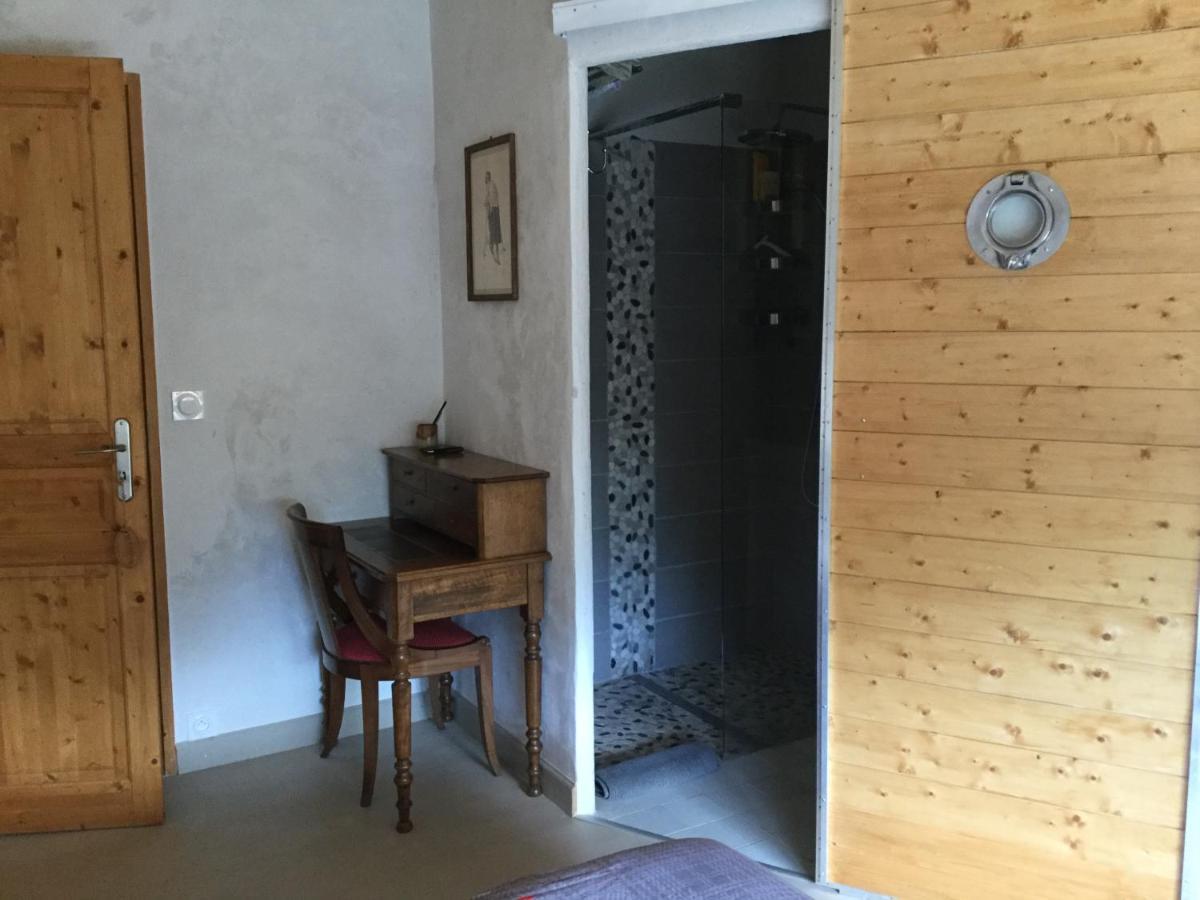 La Maison De Jean Les Adrets Bagian luar foto